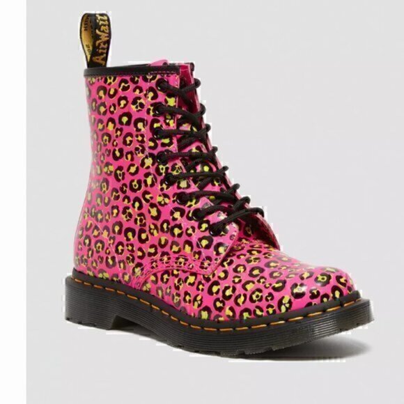 Dr Martens 1460 Leopard Smooth Leather Lace Up Boots Hot Pink NWT - Picture 1 of 8